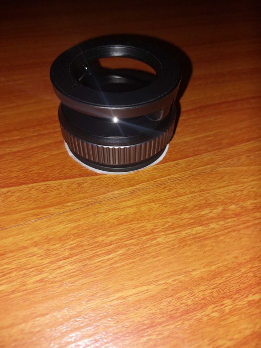 Вакуумный магнитный держатель для телефона