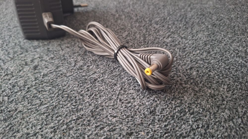 Zasilacz Panasonic PQLV207CE , 6.5V , 500mA , do telefonu bezprzewodowego Panasonic.
