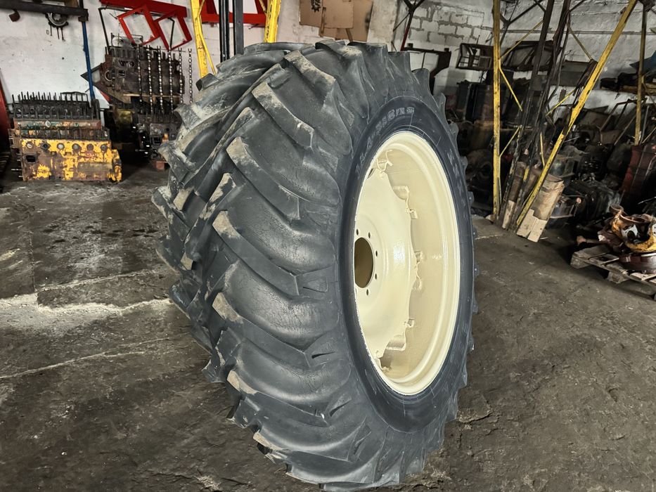 Koło, opona 18,4x38 Ursus Zetor 38 cali 914/1614/1224/10145/16145