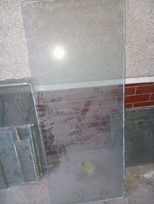 Продам скло різних розмірів від 120на75,45*45