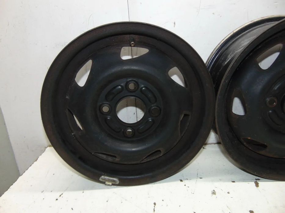 Ford fiesta jantes ferro " usado em bom estado