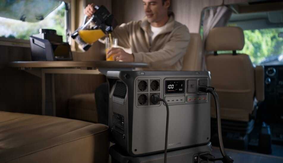 Stacja zasilania DJI Power 2000 Przenośna stacja 2048 Wh, 3000 W