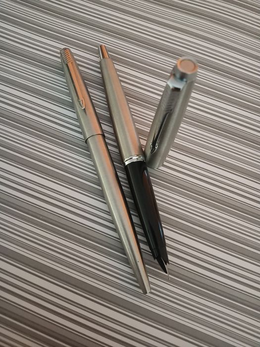 Caneta e esferográfica Parker 45 em inox