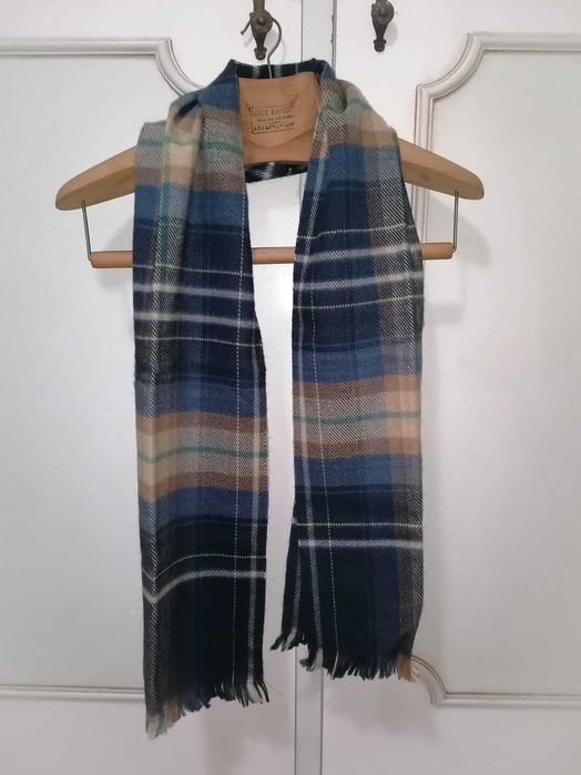 Cachecol Xadrez (Azul Escuro) - NOVO, nunca usado - NEGOCIÁVEL