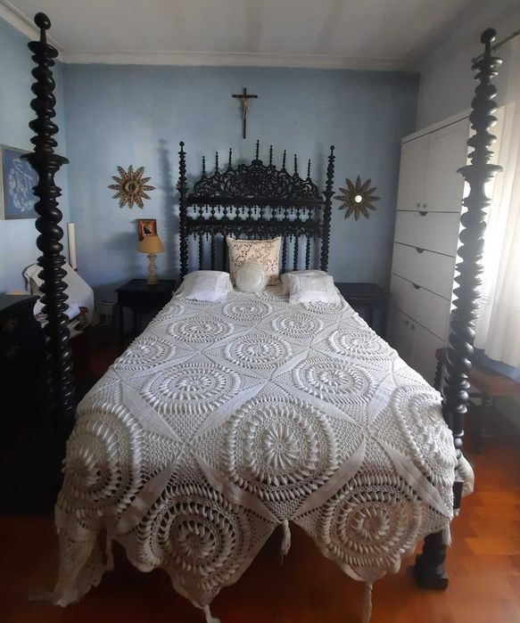 Quarto completo de casal: estilo Barroco!