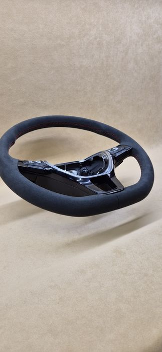 Kierownica vw grzana Passat caddy polo Touran  tiguan  alcantara
