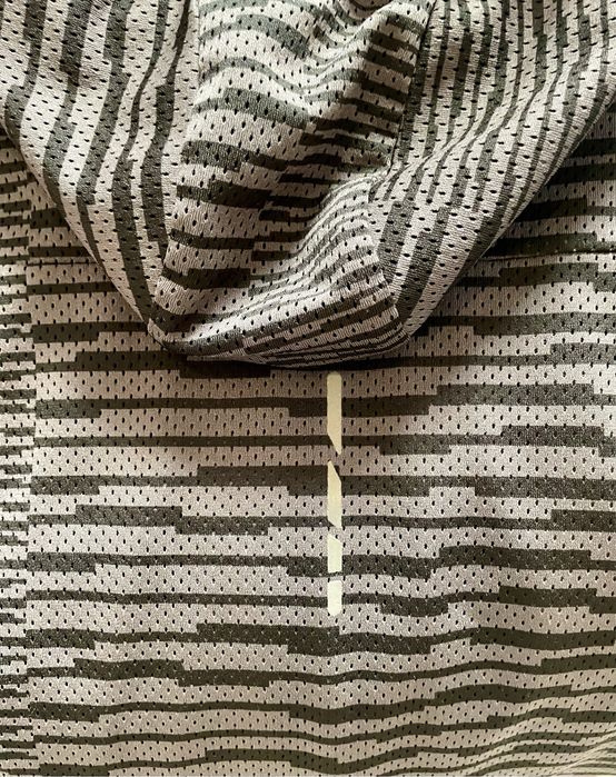 Casaco Fuzex da Asics - Novo