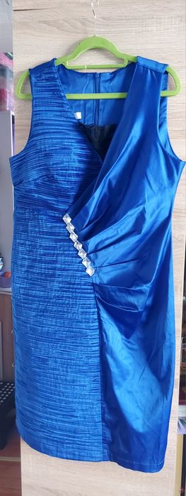 Elegancka Sukienka roz. 48, piękny kolor