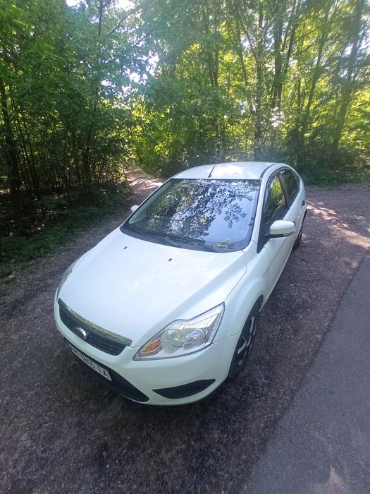 Ford focus 2 res