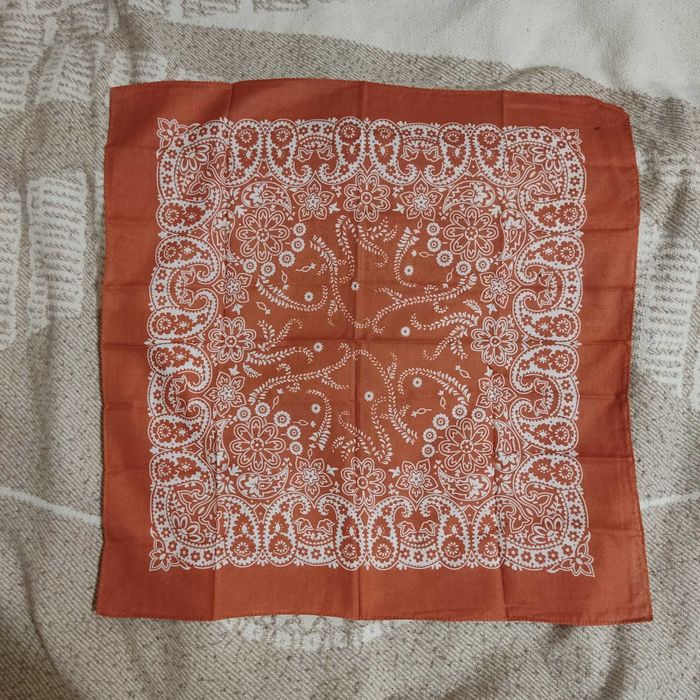 Хустка бандана 50х50 нова теракотова стильна