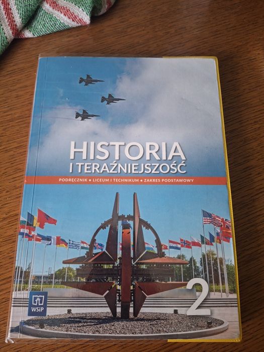 Historia i teraźniejszość 2