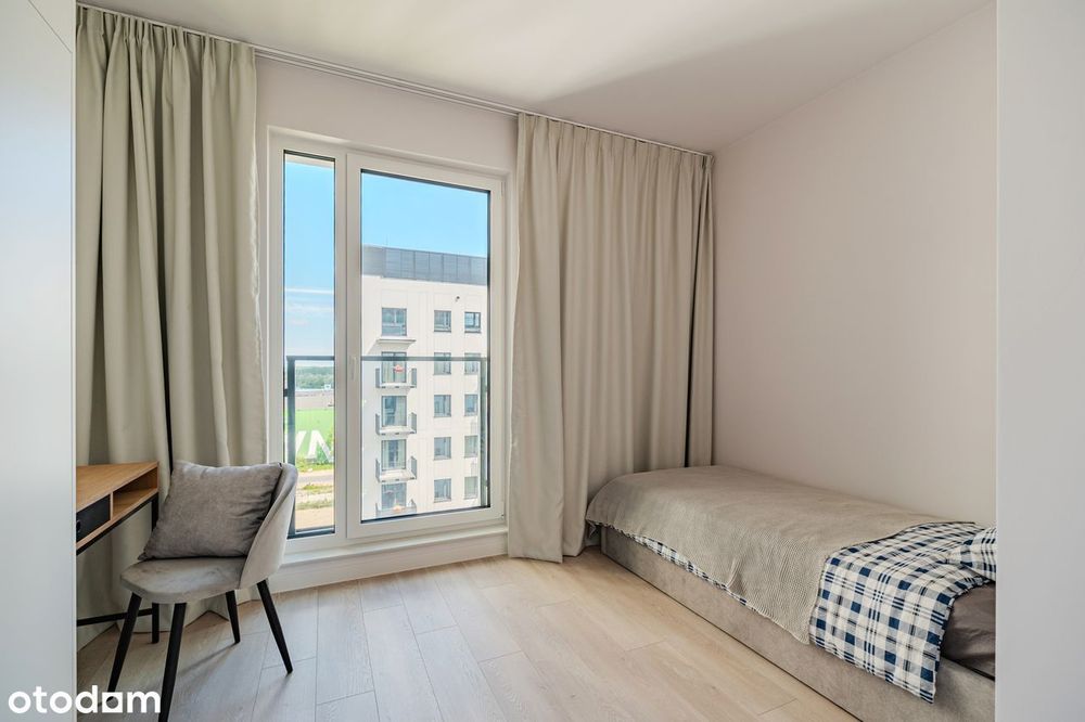 3 Pokoje z balkonem | free WiFi | CH Promenada | Pet friendly