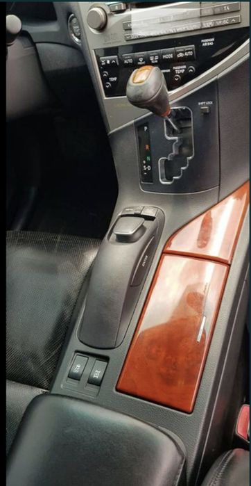 Продам Лексус рх350