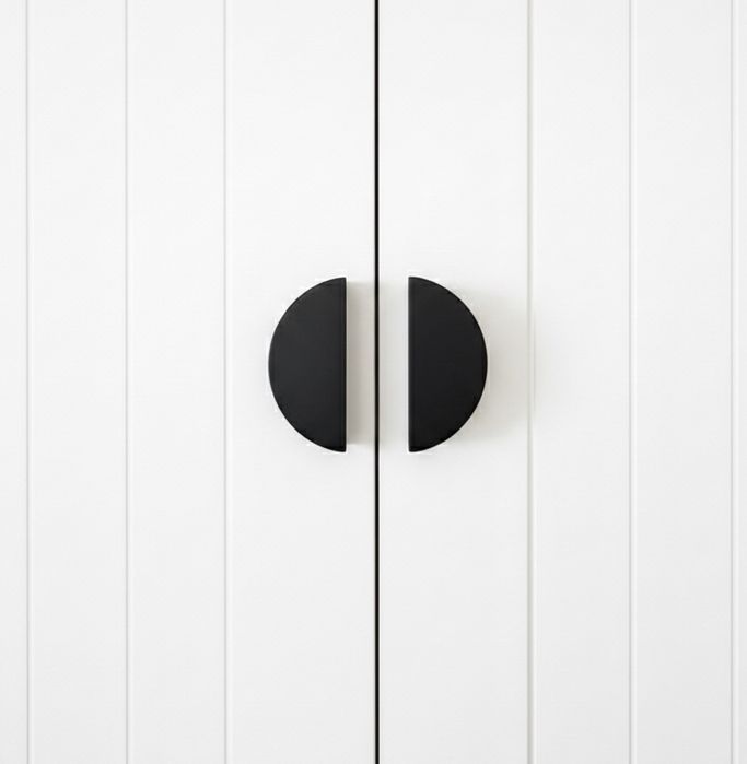 Nowoczesne uchwyty meblowe Półksiężyce / Half Moon – 12 sztuk