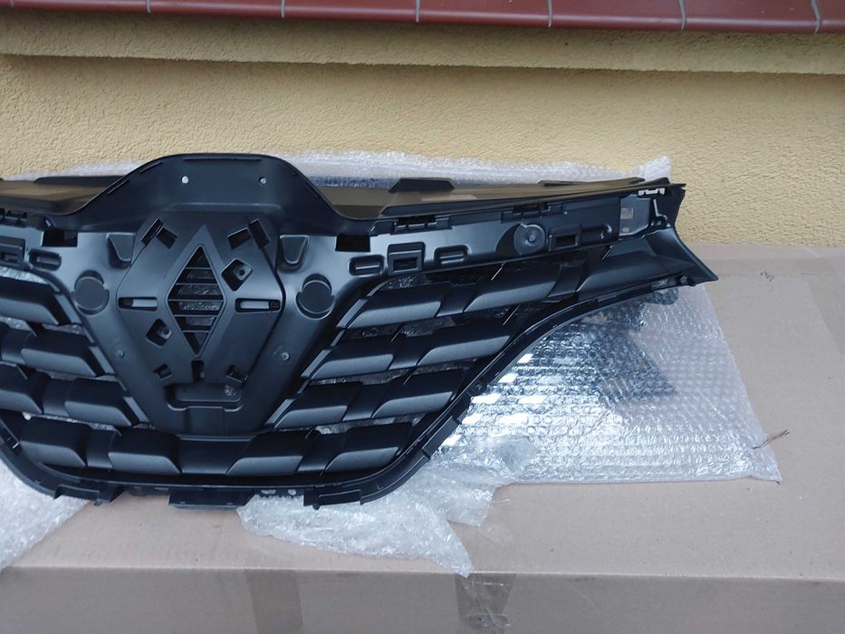 RENAULT KADJAR grill atrapa przedlift
