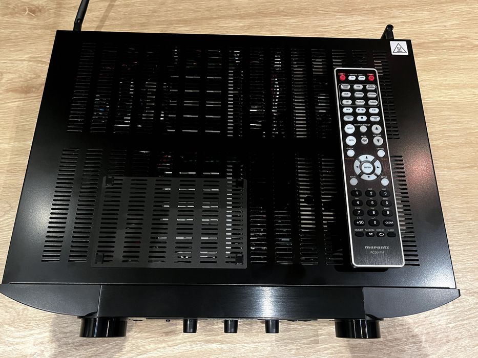 Marantz PM7000N Amplificador Integrado