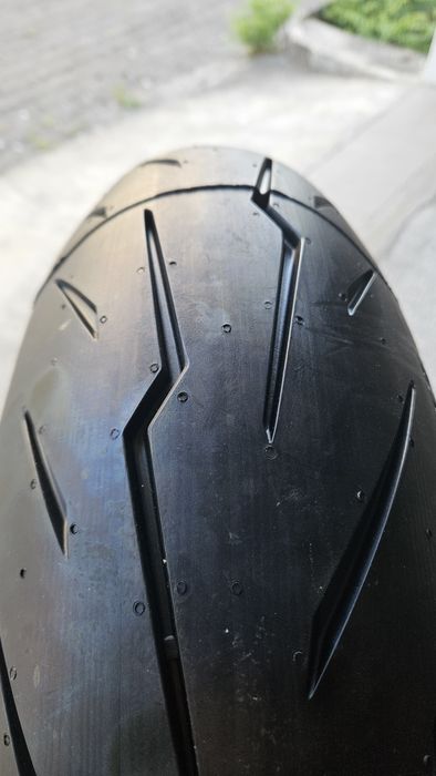 Pneu 160/60 ZR17 (69W) TL - Pirelli Diablo Rosso IV