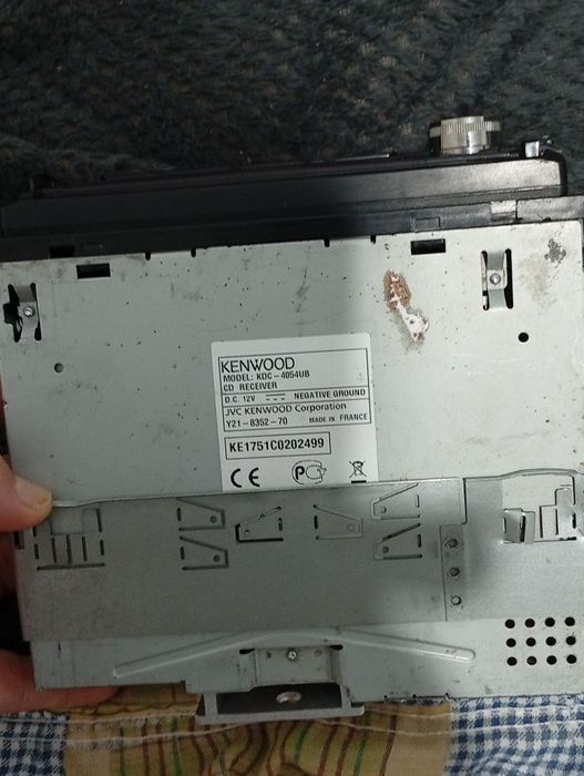 auto radio kenwood model kdc 4054ub