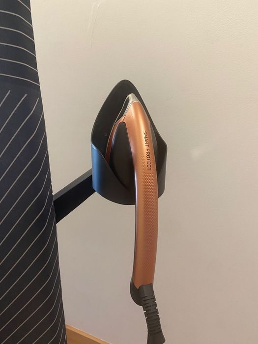 Ferro a vapor vertical ROWENTA ixeo power