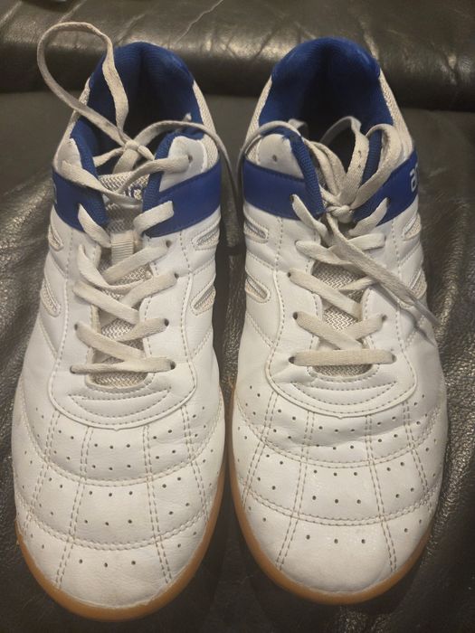 Buty do tenisa stołowego Andro 40,5