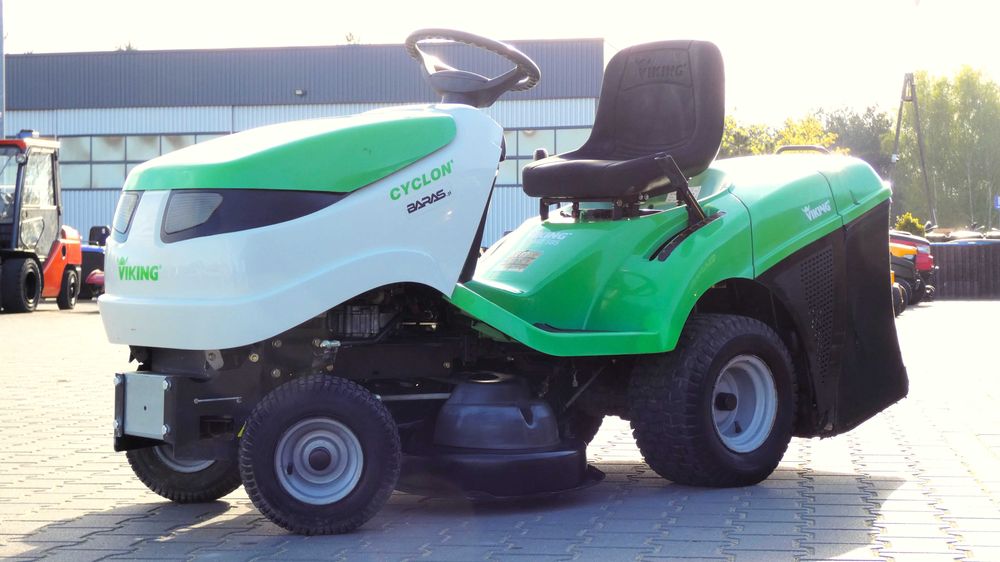 Traktor kosiarka Viking Cyclon MT585 B&S  (230402.6) Baras