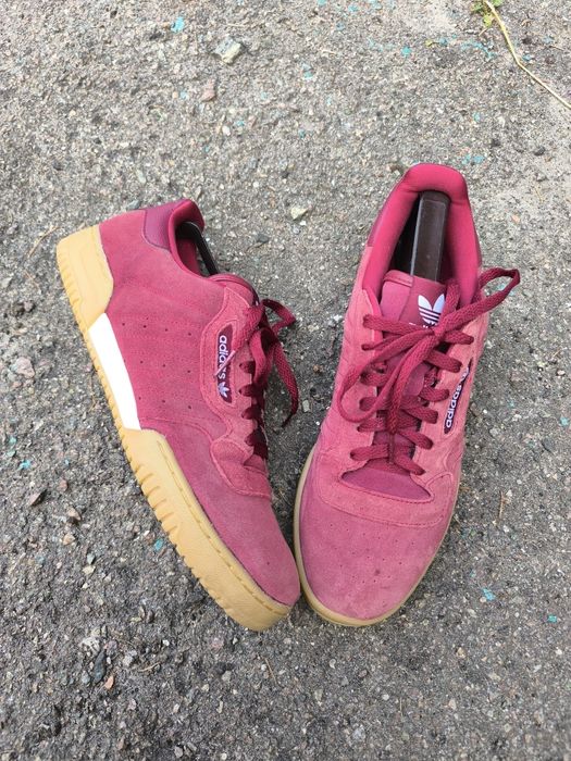 Мужские кроссовки