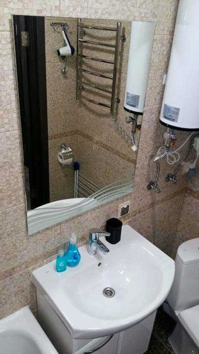 Продам однокімнатну квартиру Олени Теліги 53