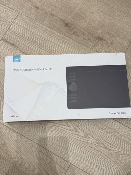 tablet graficzny huion hs610