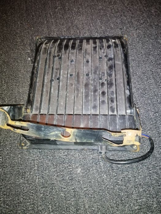 Прожектор  на 12 вольт