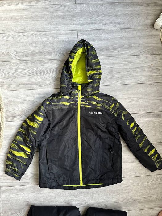 Зимова куртка та штани для хлопчика