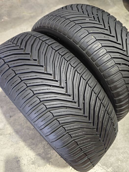 215/50/18 Toyo/Michelin