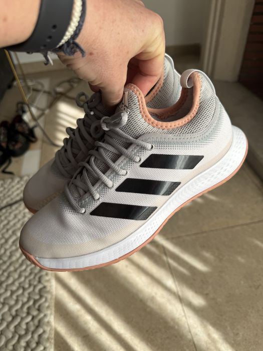 Tenis Padel Sra ADIDAS 38 2/3 Novos (nunca usados)
