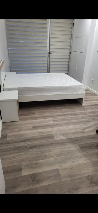 Quarto completo novo