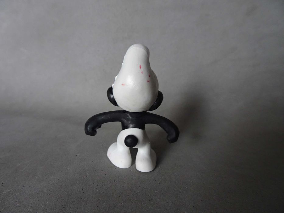 Figura em PVC - Estrunfe negro