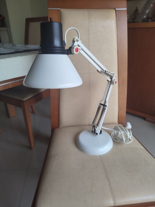 Candeeiro de secretária