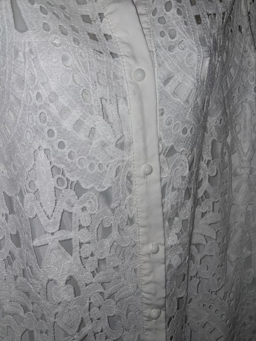Сукня жіноча біла мереживна святкова