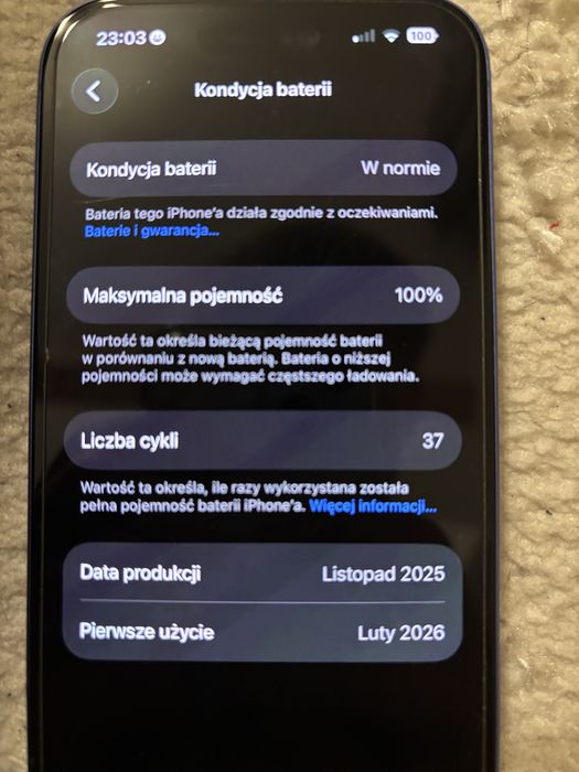 Apple 16 niebieski