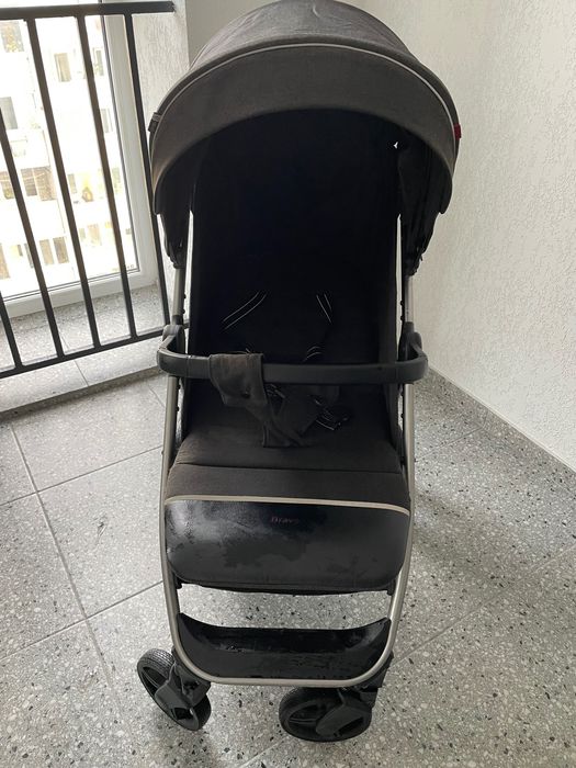 Продам прогулянкову коляску