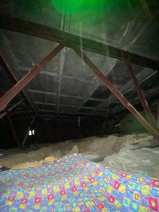 Продам ОСЗ на территории завода Малышева! !