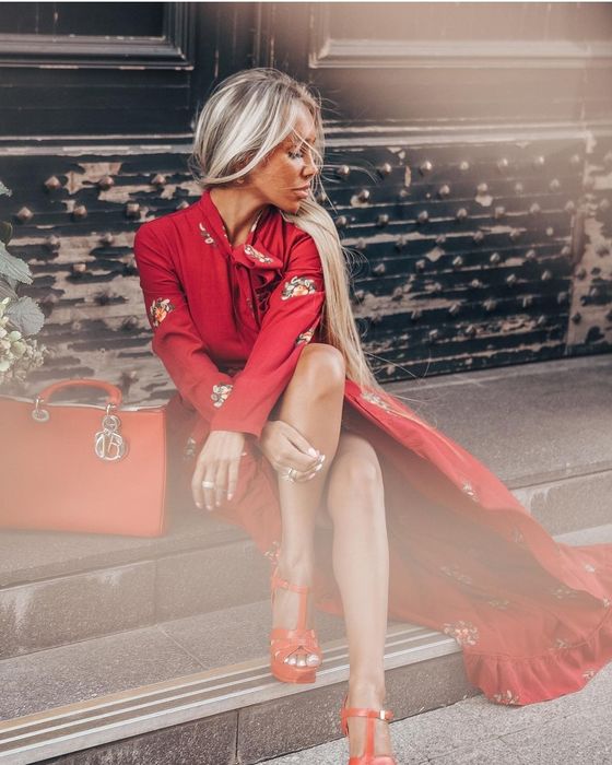 Сукня Elle Fortuna з вишивкою, розмір М