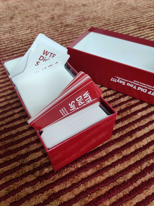 Jogo de Cartas,  "WTF Did You Say?!?  (Novo)