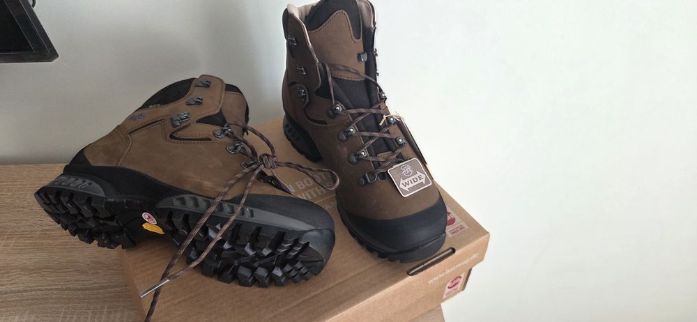 (НОВІ) Черевики трекінгові високі Hanwag Tatra II GTX brown EUR 44 ( 28 см)