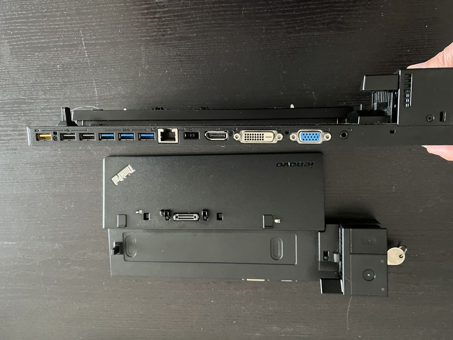 Lenovo dock station (40A1)64172213084802122