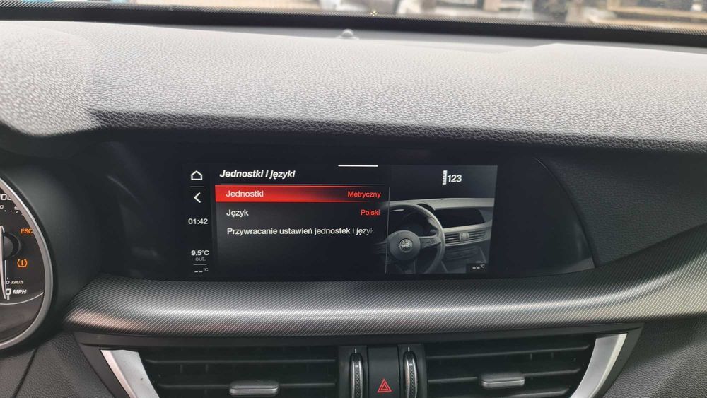 Polskie Menu Alfa Romeo Giulia Stelvio USA na Europę. Lampy kodowanie