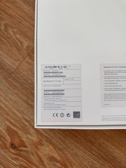 MacBook Pro 2017 - 13” / Intel Core i5 / 256GB