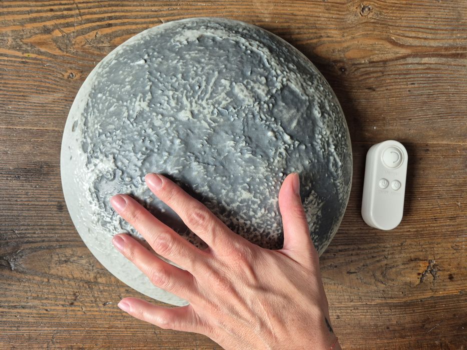 Lampa ścienna realistyczny księżyc z fazami księżyca 25 cm