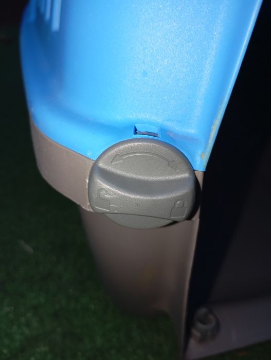 Transporter, Kontener dla kota bez drzwi.