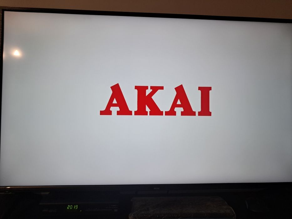 Продам телевізор AKAI