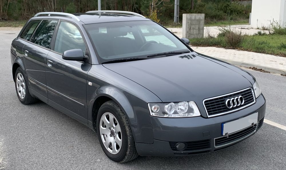 Audi A4 || 138 mil kms- Equip Top-Impecável