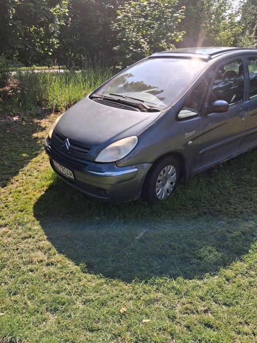 Samochod osobowy citroen